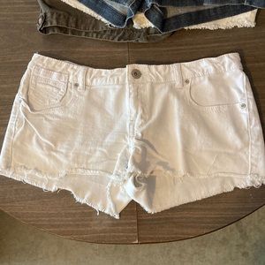 Mudd white denim shorts
